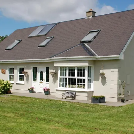 The Little Flock Farm 4*