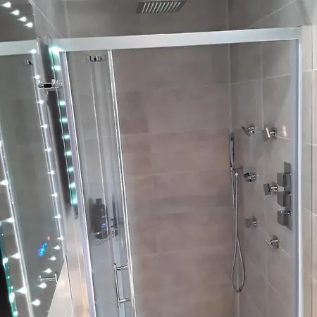 The Little Flock Farm Bed & Breakfast Cloonmore