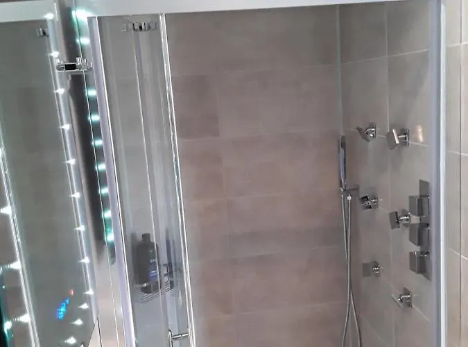 The Little Flock Farm Bed & Breakfast Cloonmore